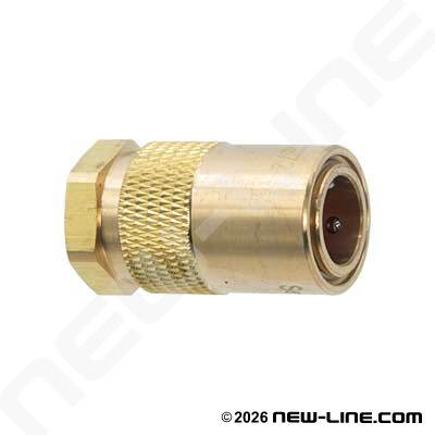 Female NPT x Injection Coupler (Non-Valved)